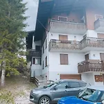 Casa Alvera Daire Cortina dʼAmpezzo